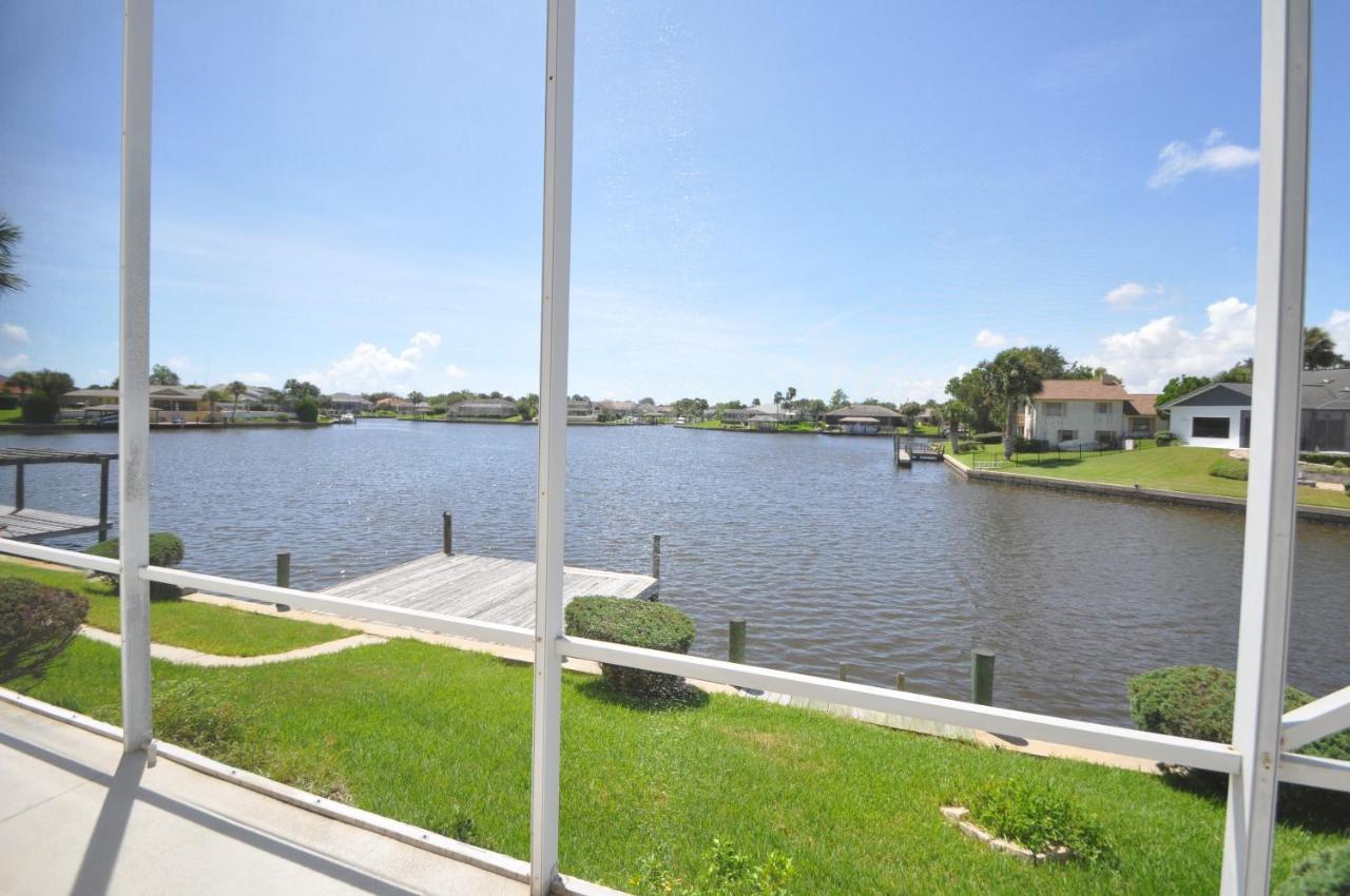Sunset Bay Beautiful Pool Home - Bring Your Boat Or Jet Ski - Canal With Dock- Sleeps 10 - 4 Bd Palm Coast Bagian luar foto
